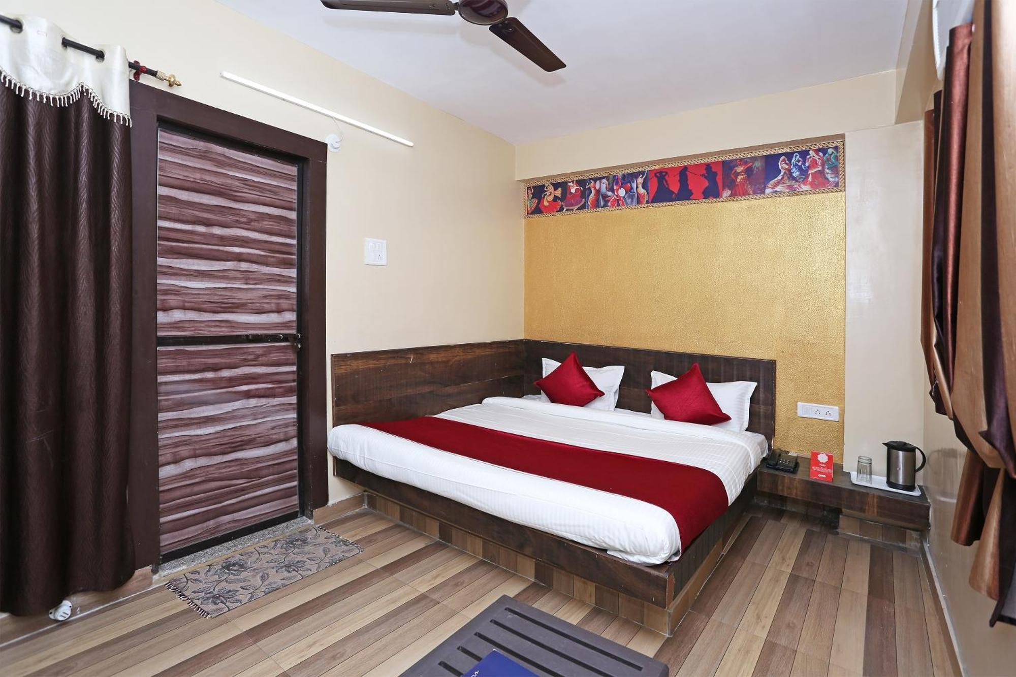 Hotel O Vaishnavi Kota  Exteriör bild